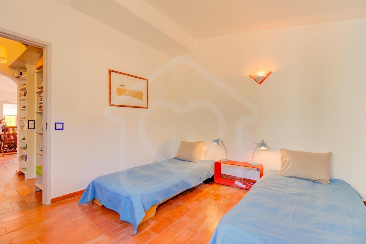 Villas2Go2 Praia Da Marinha Lagoa  Buitenkant foto